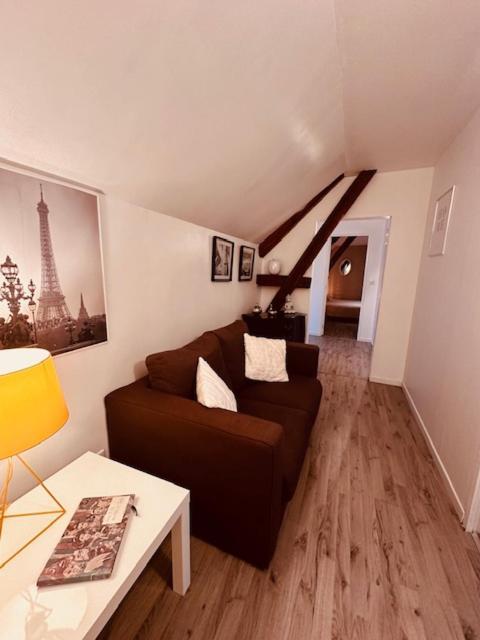 Le Clos De Clara Villa Pierry Bagian luar foto