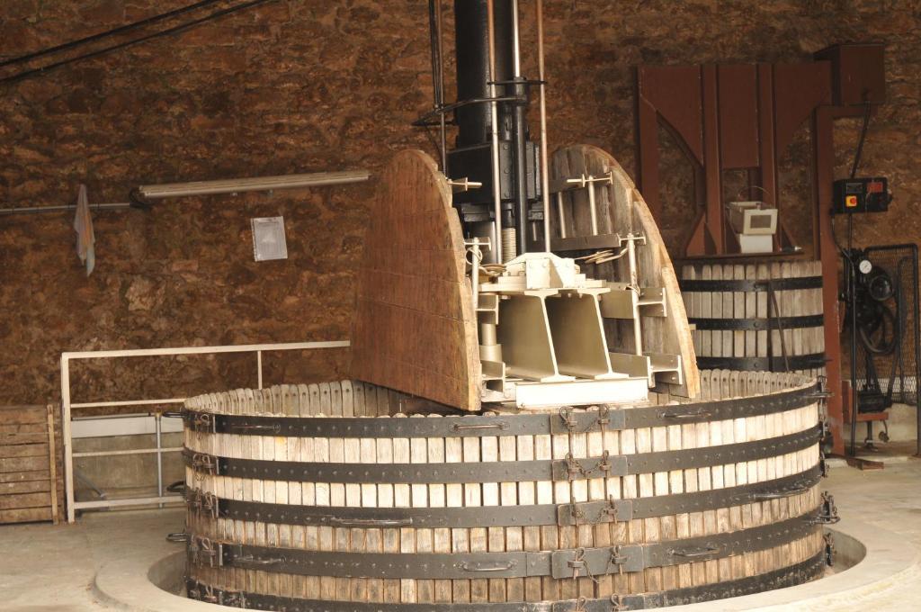 Le Clos De Clara Villa Pierry Bagian luar foto